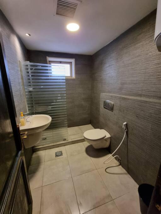 Deir Ghbar 3 Rooms Apart عمان المظهر الخارجي الصورة